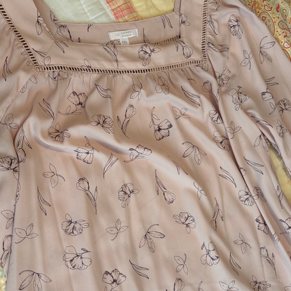 LC Lauren Conrad Pink Floral Top